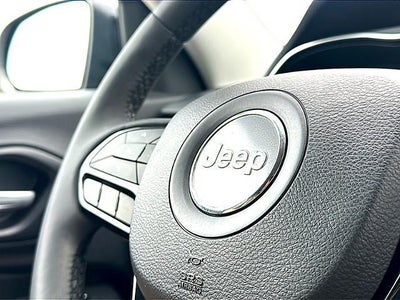 2023 Jeep Cherokee Altitude Lux 4x4