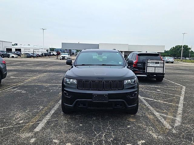 2019 Jeep Grand Cherokee Laredo 4x2