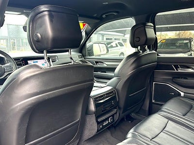 2024 Jeep Wagoneer L Series II 4x2 *Ltd Avail*