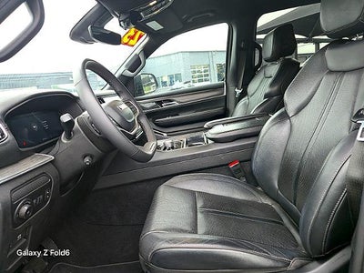 2023 Jeep Wagoneer L Series II 4x2