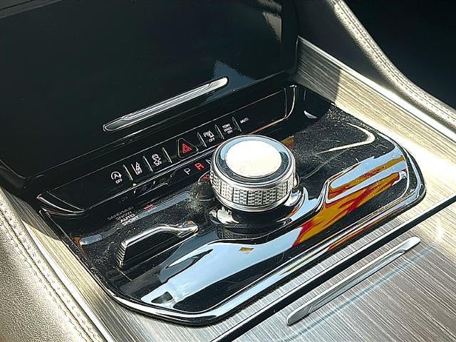 2023 Jeep Wagoneer L Series II 4x4