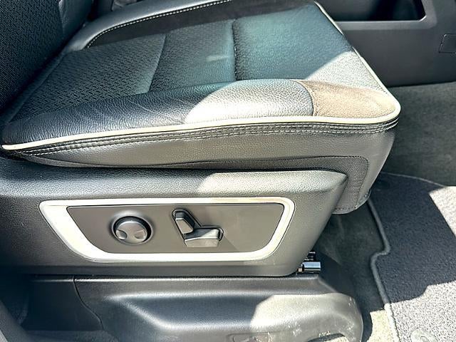 2024 RAM 1500 Laramie 4x4 Crew Cab 5'7" Box