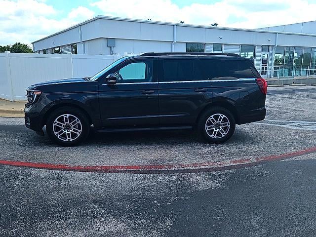 2025 Ford Expedition Active 4x4