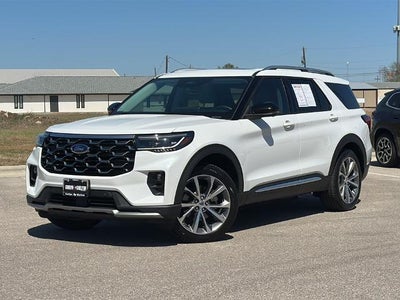 2025 Ford Explorer Platinum RWD