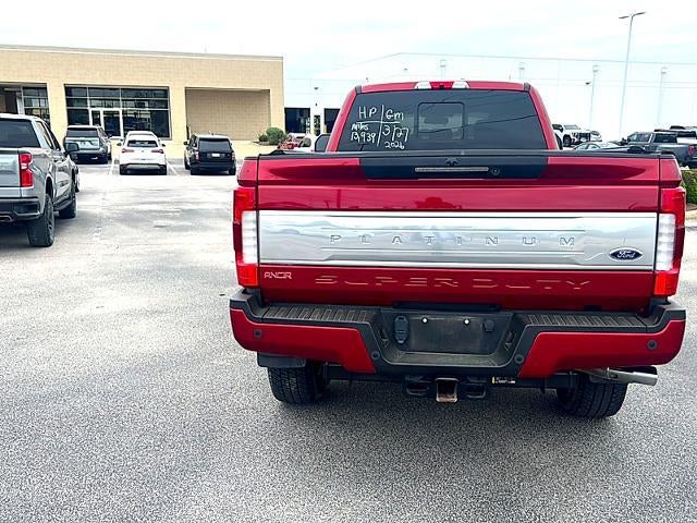 2018 Ford Super Duty F-350 SRW Platinum 4WD Crew Cab 6.75' Box