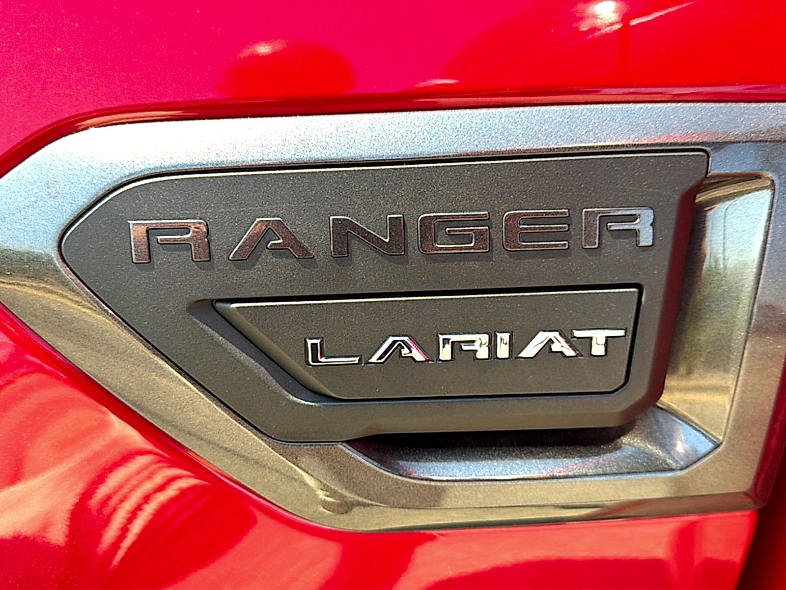 2020 Ford Ranger LARIAT 2WD SuperCrew 5' Box