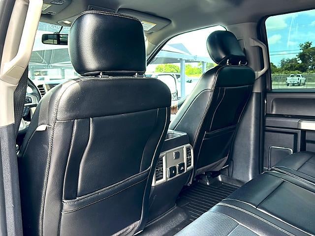 2018 Ford F-150 LARIAT 4WD SuperCrew 5.5' Box