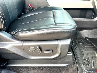 2018 Ford F-150 LARIAT 4WD SuperCrew 5.5' Box