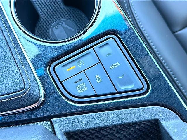 2024 Cadillac CT4 4dr Sdn Luxury