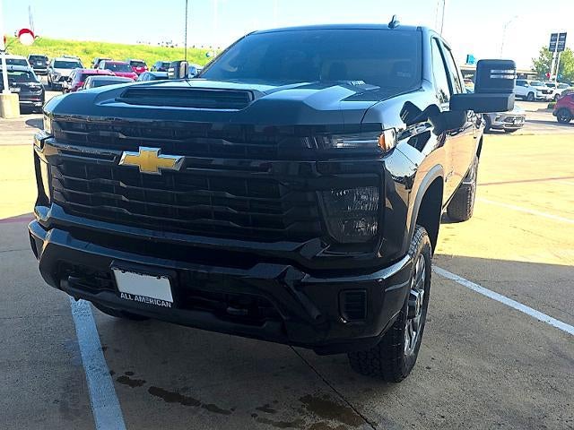 2025 Chevrolet Silverado 2500 HD Crew Cab Standard Box 4-Wheel Drive Custom