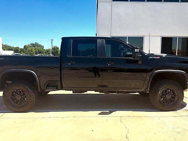 2026 Chevrolet Silverado 2500 HD Crew Cab Standard Box 4-Wheel Drive ZR2