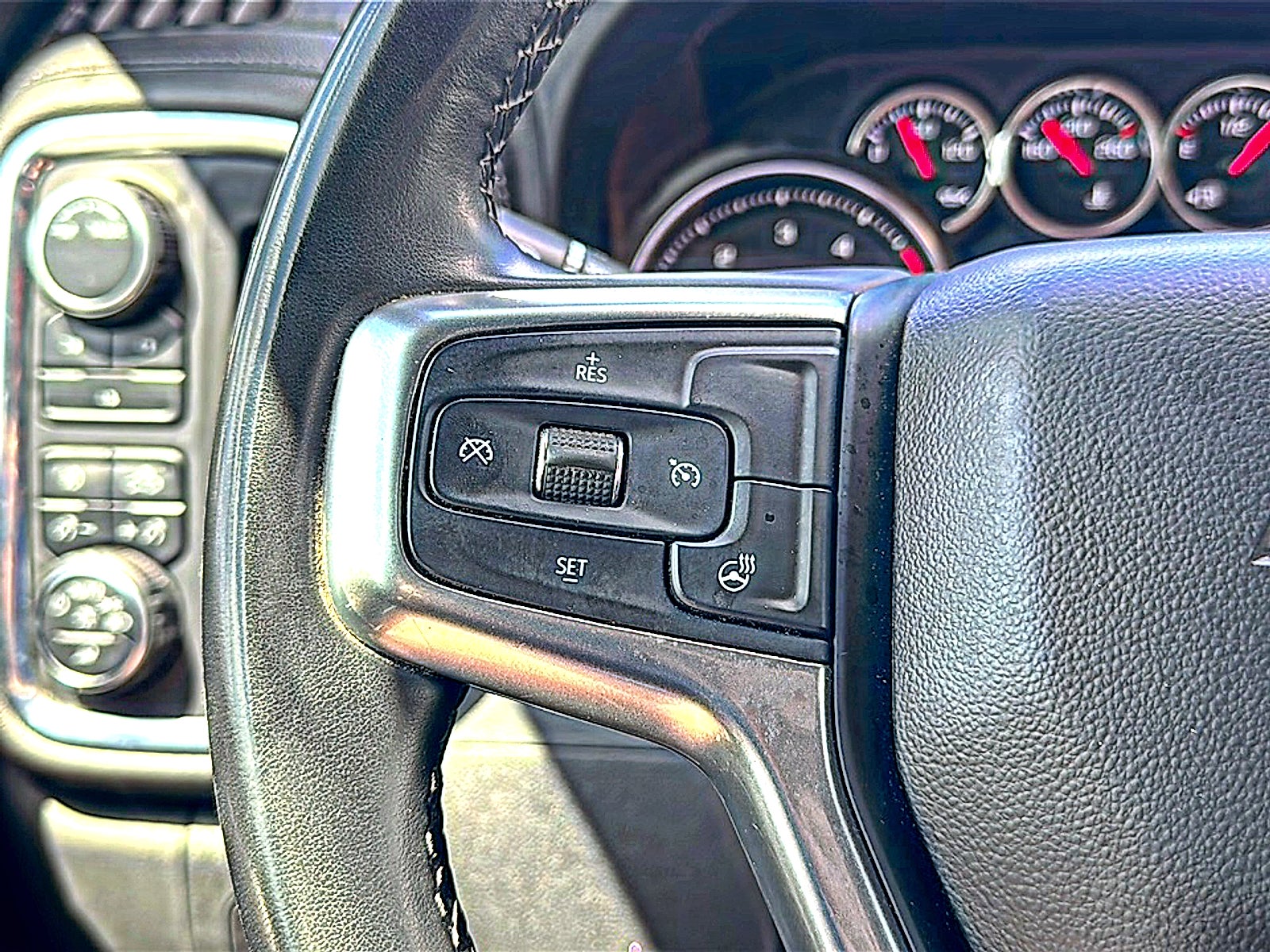 2023 Chevrolet Silverado 3500HD 4WD Crew Cab Long Bed LT