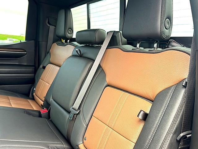 2024 Chevrolet Silverado 1500 Crew Cab Short Box 4-Wheel Drive High Country