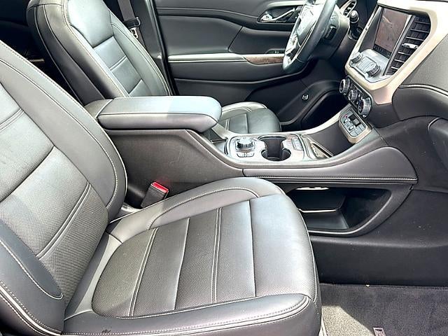 2023 GMC Acadia FWD Denali