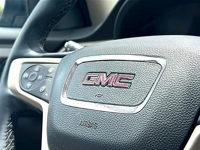 2023 GMC Acadia FWD Denali