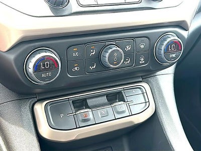 2023 GMC Acadia FWD Denali