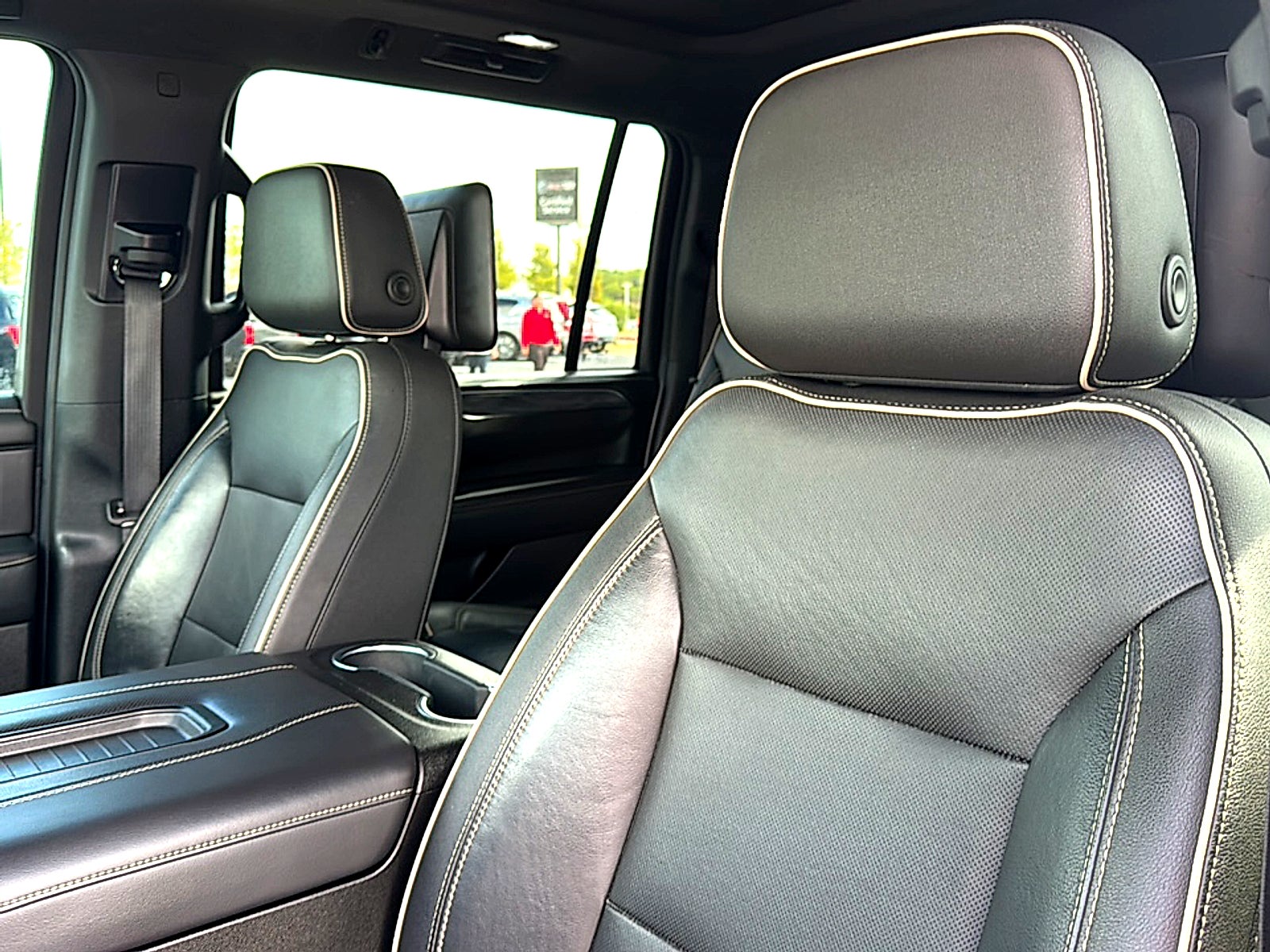 2021 GMC Yukon XL 2WD SLT