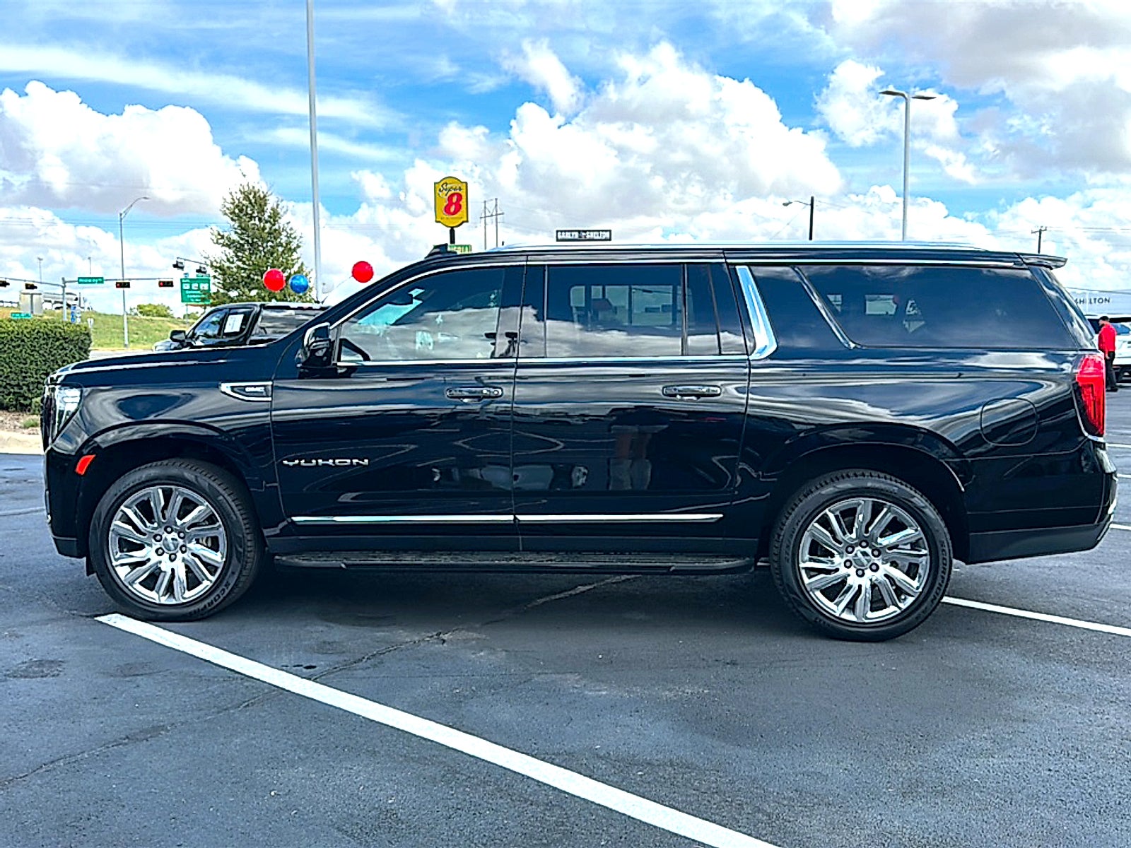 2021 GMC Yukon XL 2WD SLT