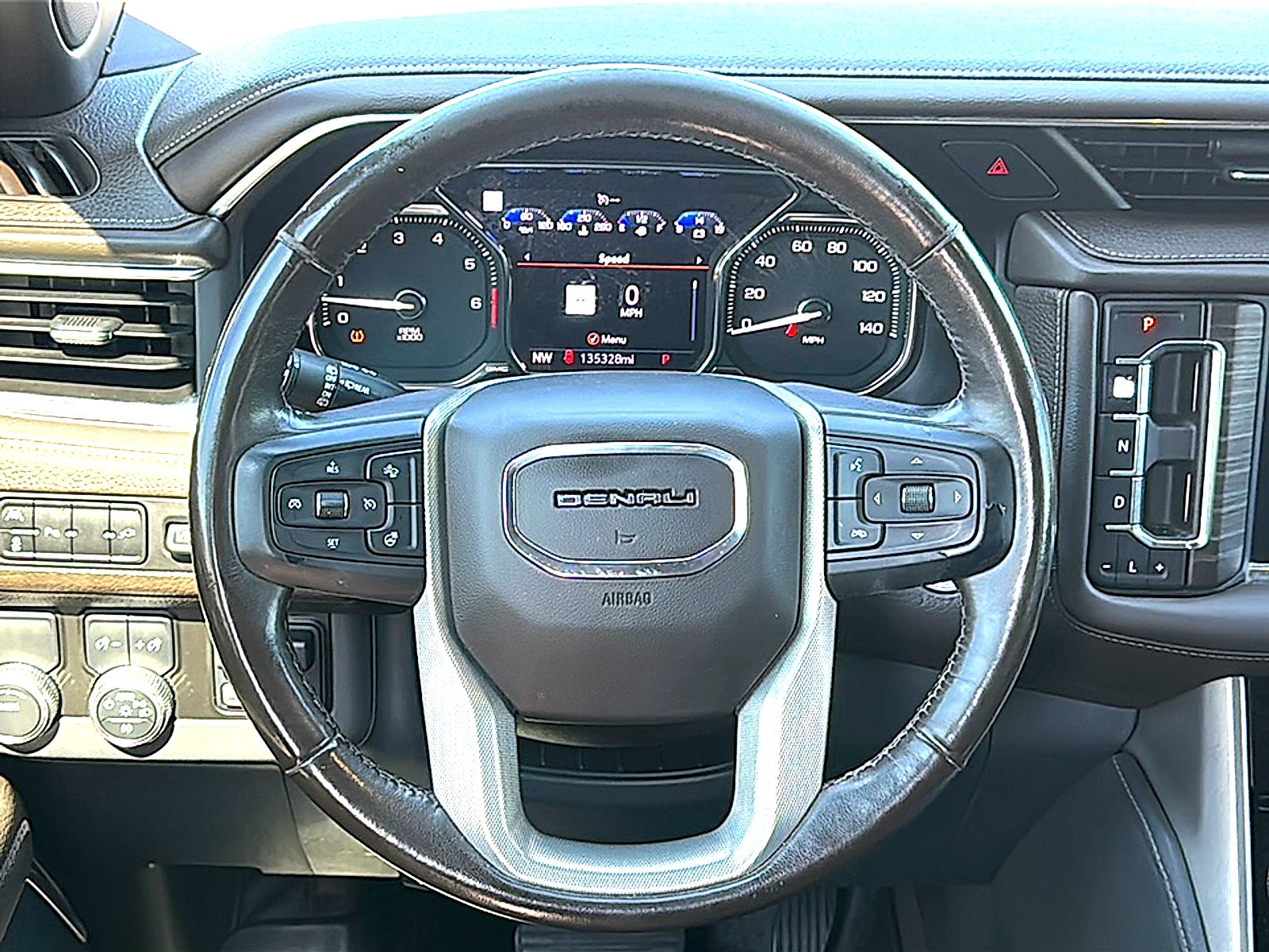 2021 GMC Yukon XL 2WD Denali