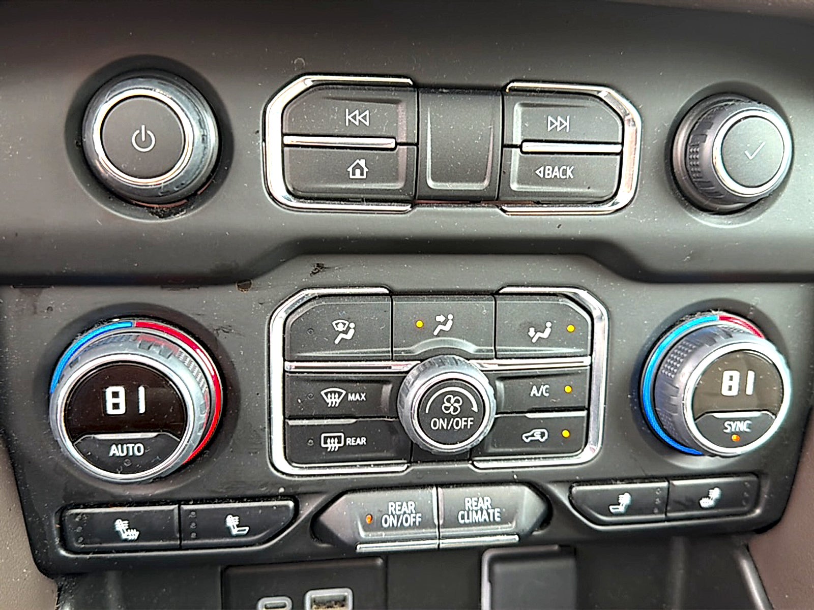 2024 Chevrolet Tahoe 2WD LT