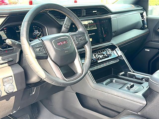 2024 GMC Sierra 2500HD 4WD Crew Cab Standard Bed AT4