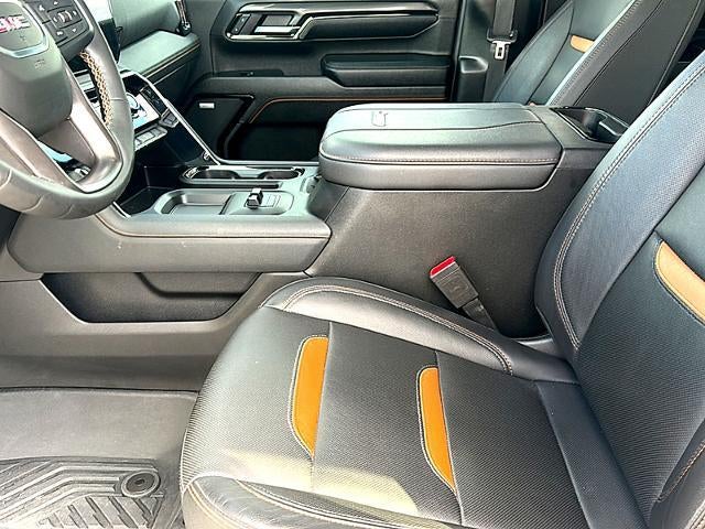 2024 GMC Sierra 2500HD 4WD Crew Cab Standard Bed AT4