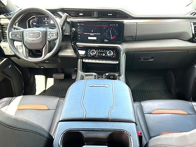2024 GMC Sierra 2500HD 4WD Crew Cab Standard Bed AT4