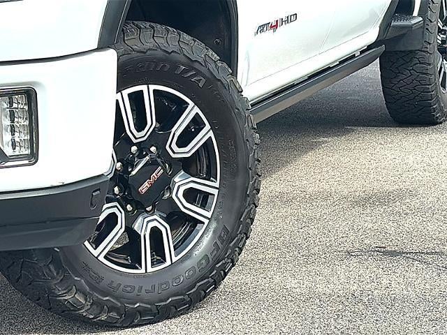 2023 GMC Sierra 2500 HD Crew Cab Standard Box 4-Wheel Drive AT4