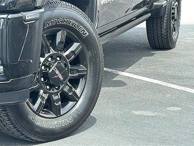 2024 GMC Sierra 2500 HD Crew Cab Standard Box 4-Wheel Drive AT4