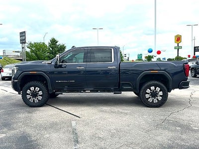 2024 GMC Sierra 2500 HD Crew Cab Standard Box 4-Wheel Drive Denali