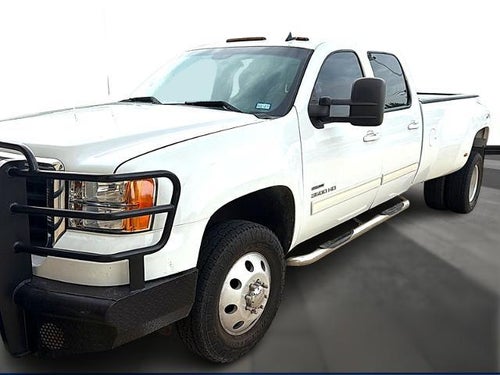 2010 GMC Sierra 3500HD Crew Cab Long Box 4-Wheel Drive Dual-Rear Wheels SLT
