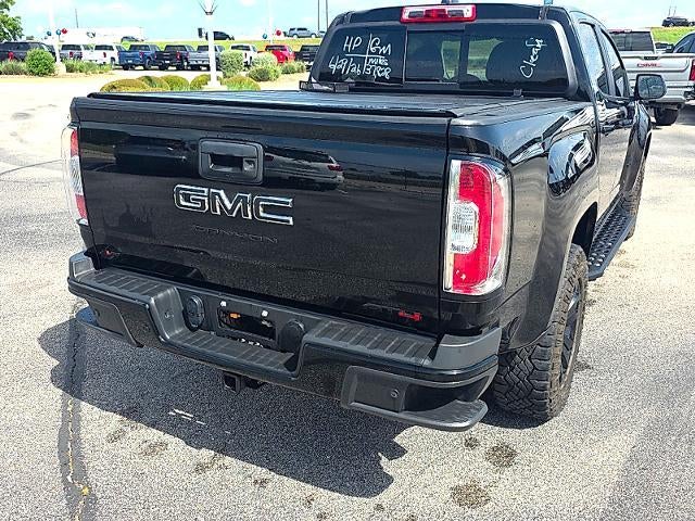2022 GMC Canyon Crew Cab Short Box 4-Wheel Drive AT4 w/Leather