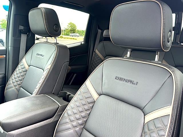 2026 GMC Canyon Crew Cab Short Box 4-Wheel Drive Denali