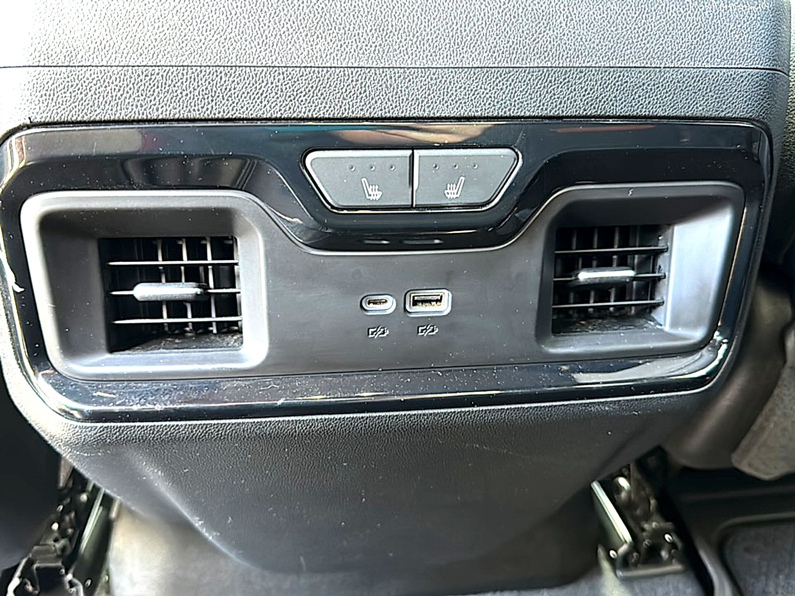 2024 GMC Sierra 1500 4WD Crew Cab Short Box AT4