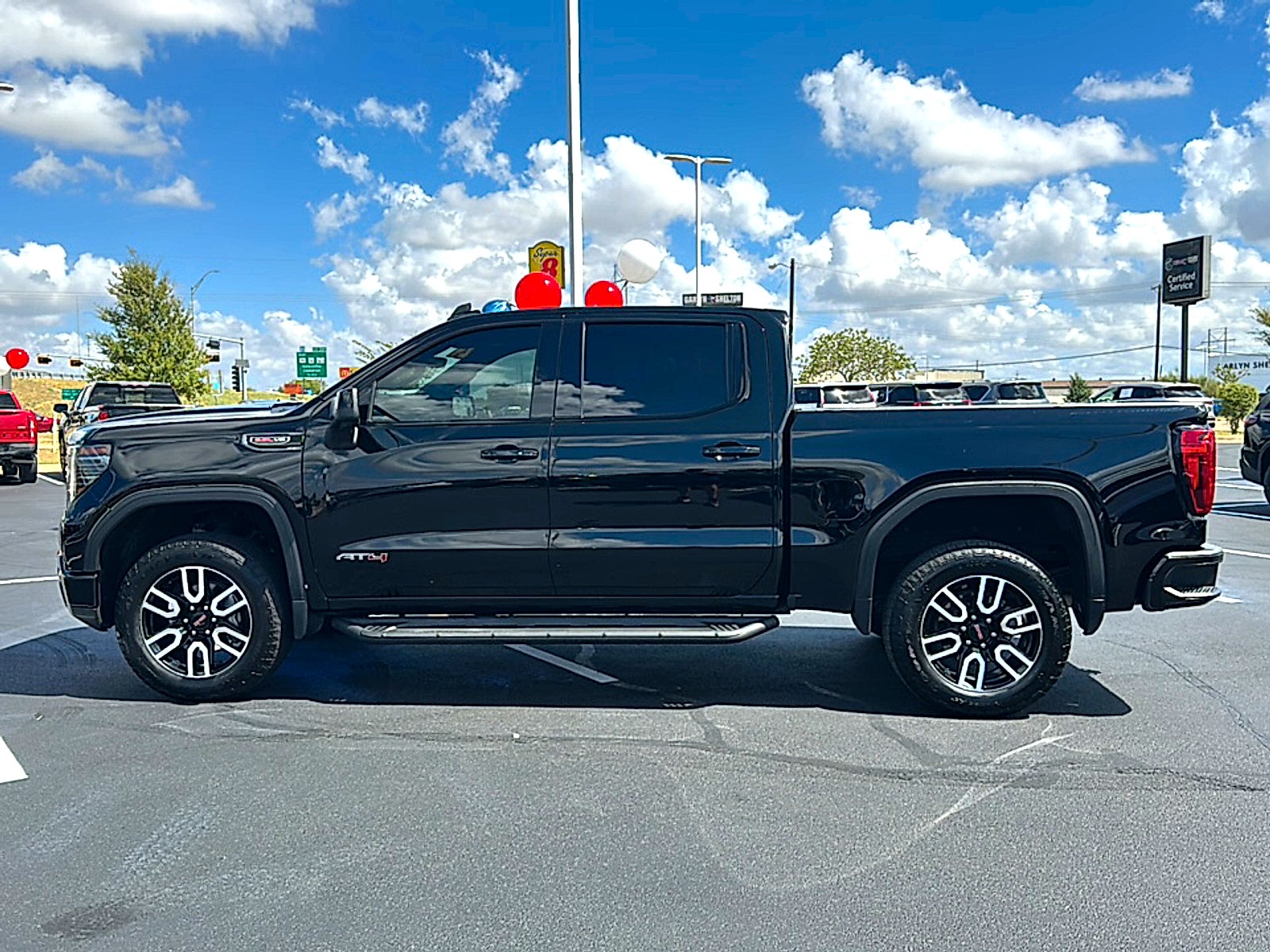 2024 GMC Sierra 1500 4WD Crew Cab Short Box AT4