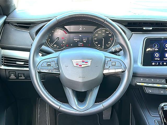 2022 Cadillac XT4 FWD 4dr Premium Luxury