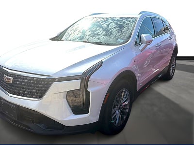 2025 Cadillac XT4 FWD Premium Luxury