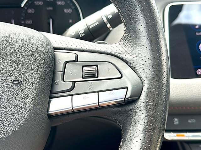 2023 Cadillac XT4 FWD 4dr Sport
