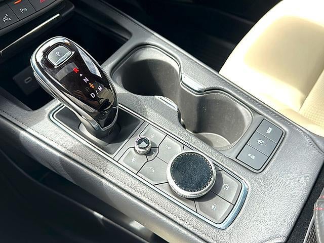 2023 Cadillac XT4 FWD 4dr Sport