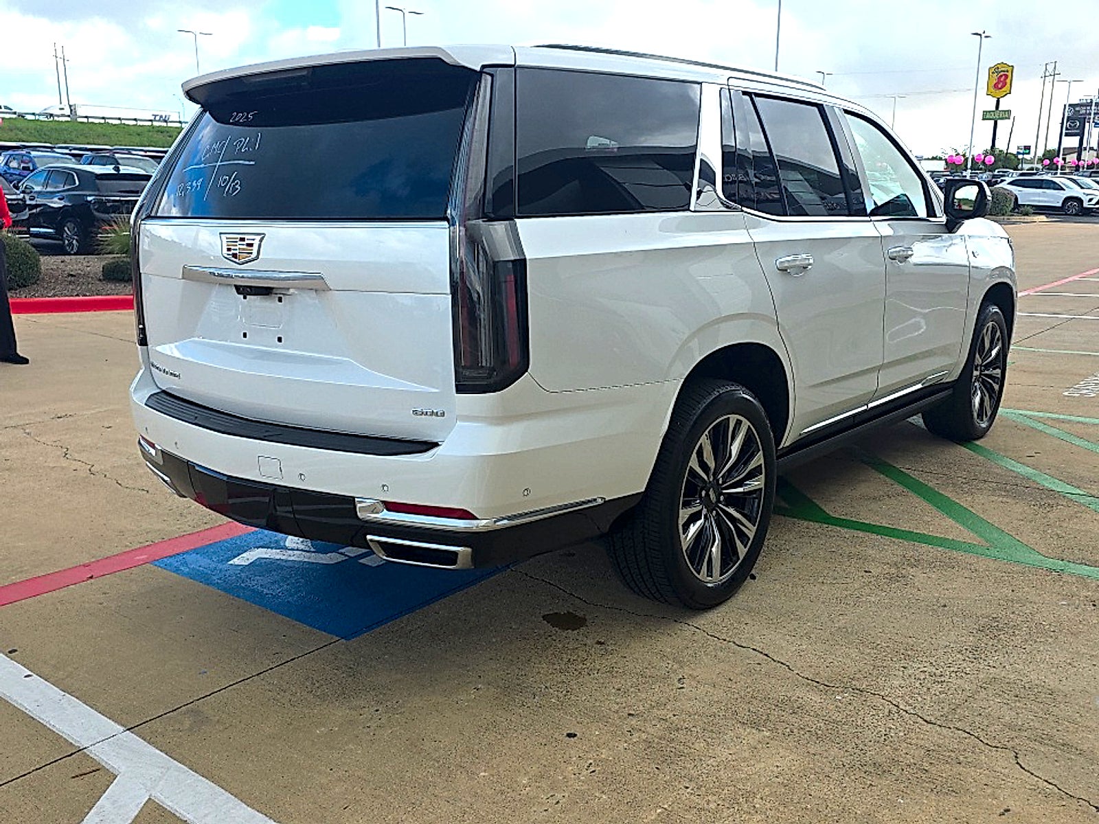 2025 Cadillac Escalade Premium Luxury