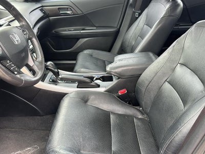 2013 Honda Accord Sedan Touring V6 Automatic PZEV