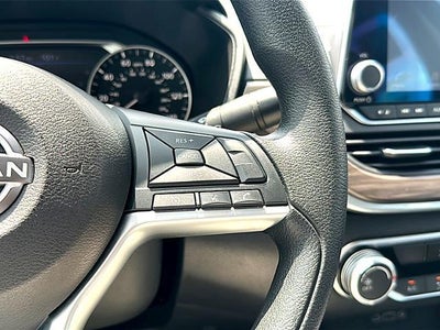 2025 Nissan Altima SV FWD
