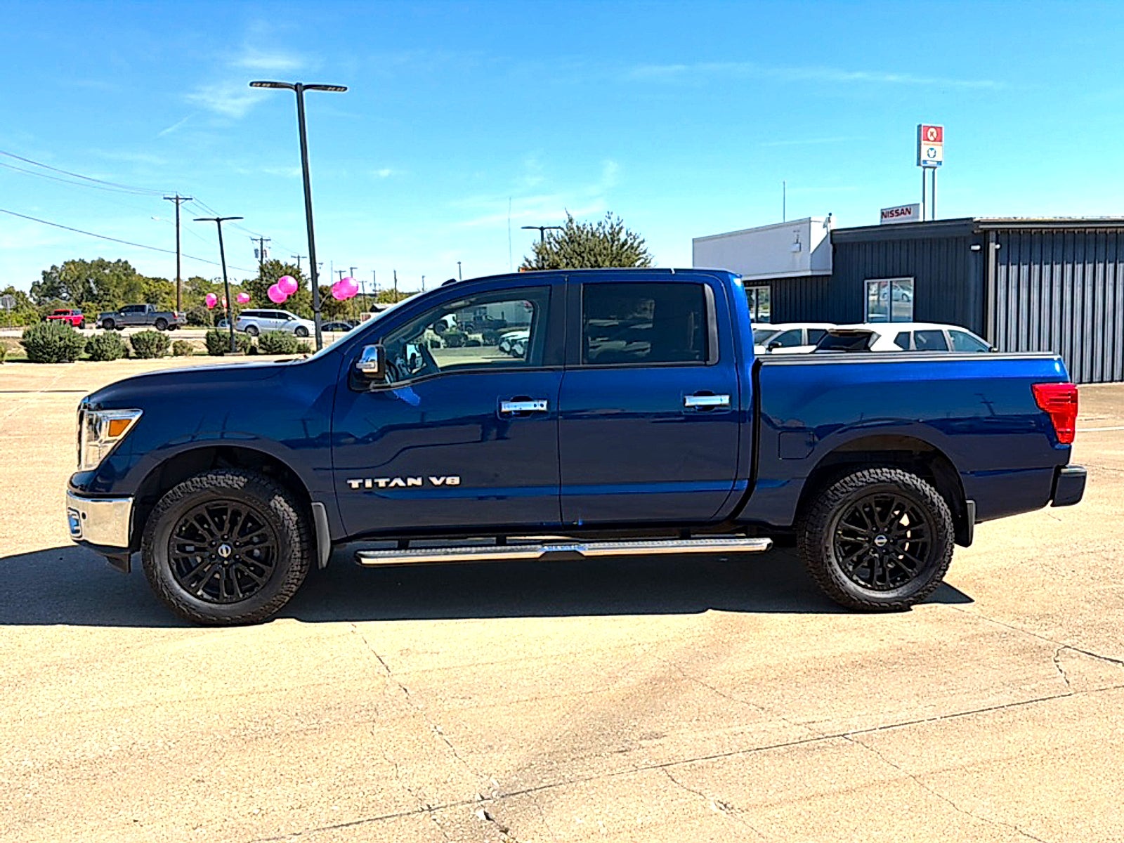2018 Nissan TITAN SL