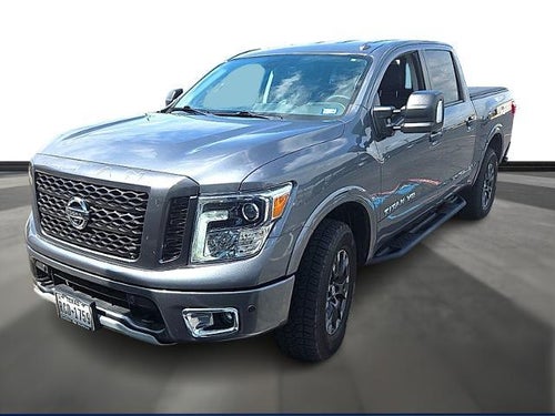 2019 Nissan Titan 4x4 Crew Cab PRO-4X