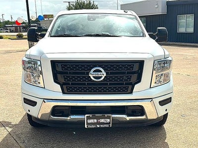 2021 Nissan Titan 4x4 Crew Cab SV