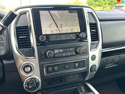 2021 Nissan Titan 4x4 Crew Cab SV