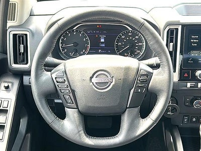 2025 Nissan Frontier Crew Cab 4x2 SV