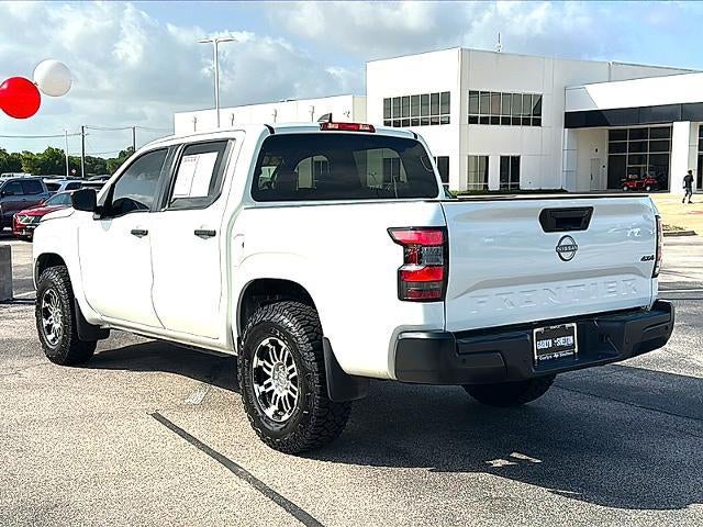 2024 Nissan Frontier Crew Cab 4x4 S