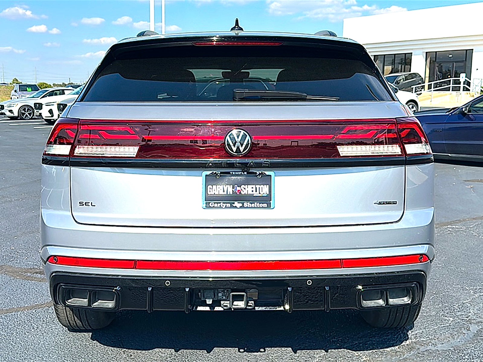2025 Volkswagen Atlas Cross Sport 2.0T SEL R-Line Black