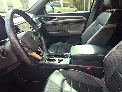 2022 Volkswagen Atlas Cross Sport 3.6L V6 SEL Premium R-Line